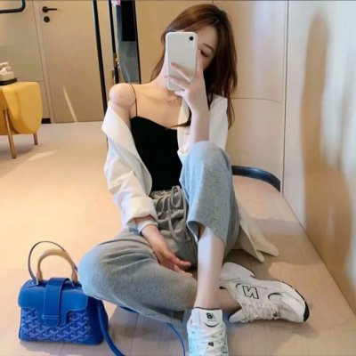 扑朔迷离